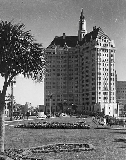 Villa Riviera Circa 1938