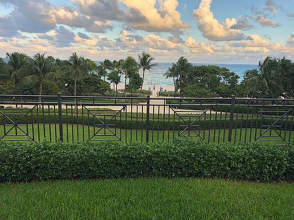 Private Dog Park View