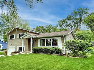 813 Redland Dr, Madison, WI 53714