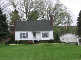 1625 Savannah Rd, New Castle, PA 16101