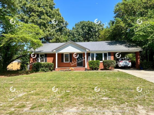 1829 Roxie Ave, Fayetteville, NC 28304