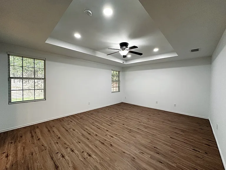 12943 Vassar Dr — Photo 16