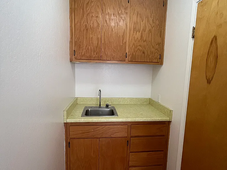 529 Stannage Ave — Photo 24