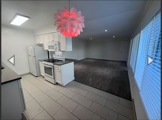 1946 S Bedford St #4, Los Angeles, CA 90034