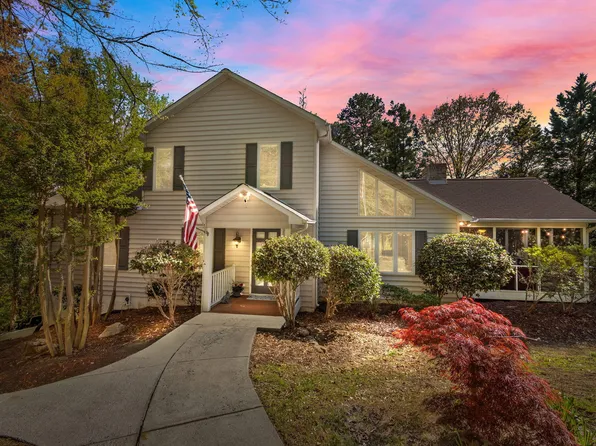 95 Cane Creek Dr, Semora, NC 27343