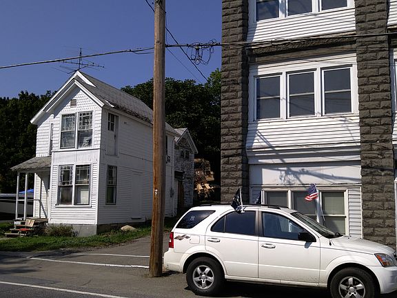 2nd image of 3239 Broad St