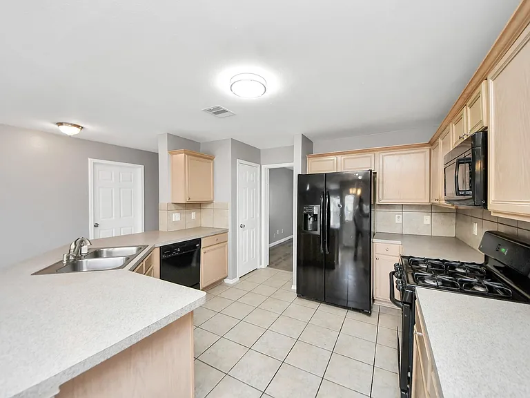 14707 Country Rose Ln — Photo 6
