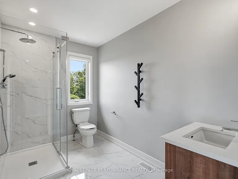 504 Barrage St — Photo 26
