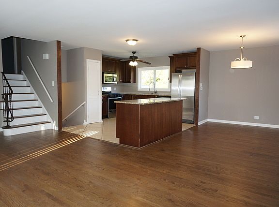2nd image of 9133 S Keeler Ave
