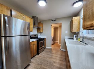 1706 Avenida Cristobal Colon, Santa Fe, NM 87501