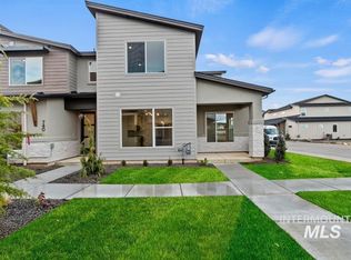 748 S Calhoun Pl, Star, ID 83669