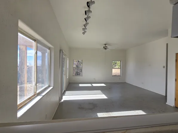 442 Brunn School Rd, Santa Fe, NM