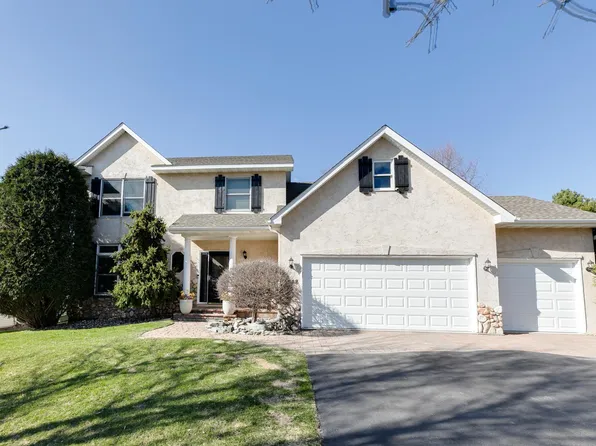 7568 Walnut Curv, Chanhassen, MN 55317