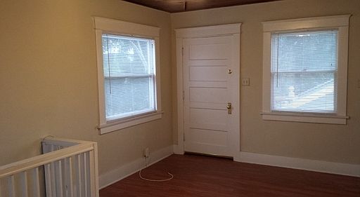 1st image of 813 N Loma Vista Dr