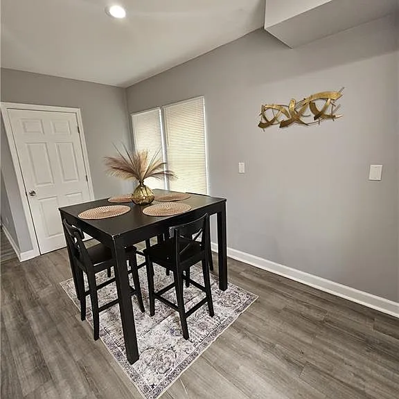 2138 Donald Lee Hollowell Pkwy NW — Photo 9