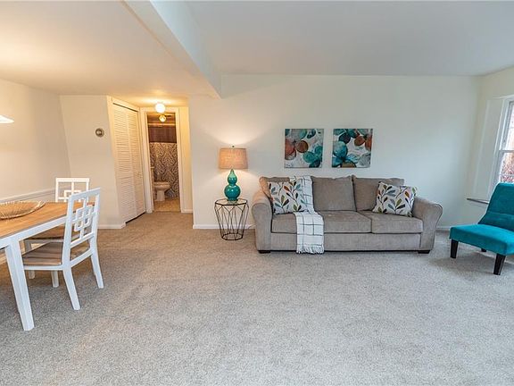 4th image of 6985 Carriage Hill Dr APT 102