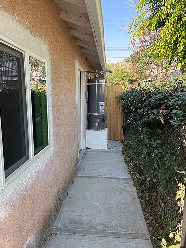 3707 Mayland Ave Photo 1