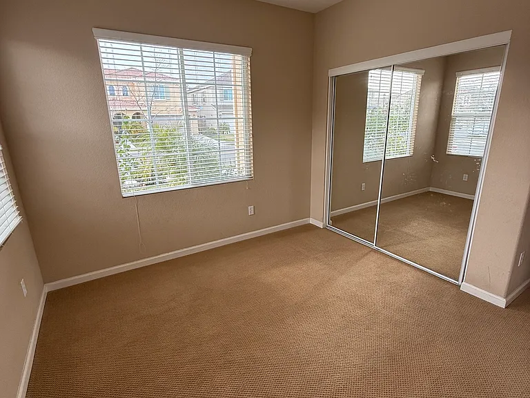 702 N San Marcos Dr — Photo 19