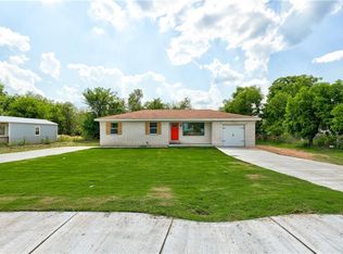 1373 Tim Holt Dr, Harrah, OK 73045