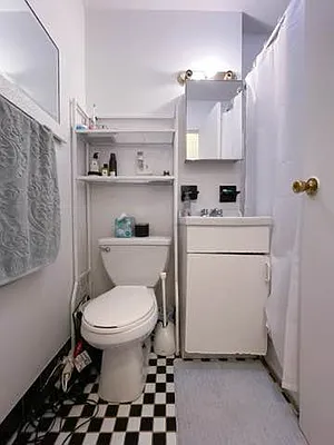 Rented by Compass | media 42