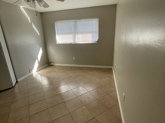 2nd image of 653 Heritage Ln #A