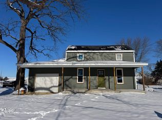 423 W 4th St, Byron, IL 61010