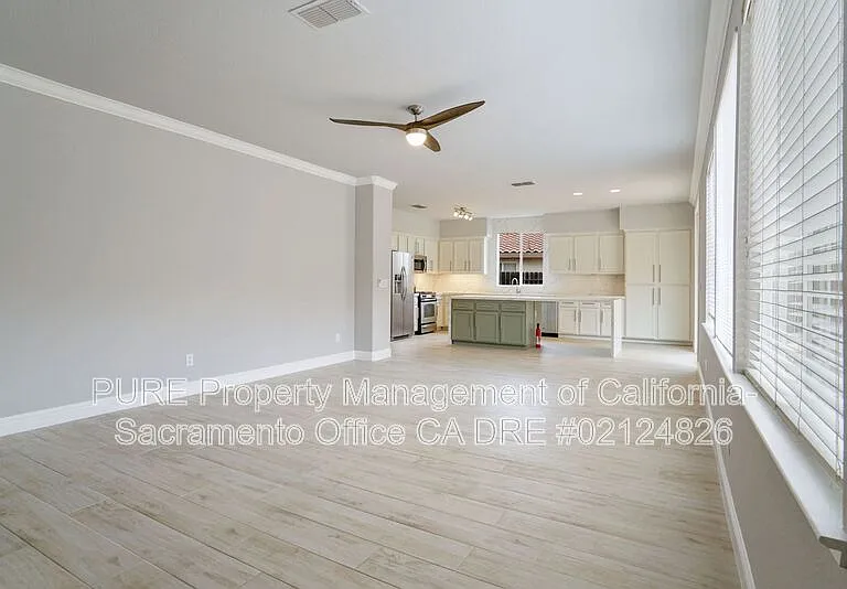 4909 Concordia Dr — Photo 17