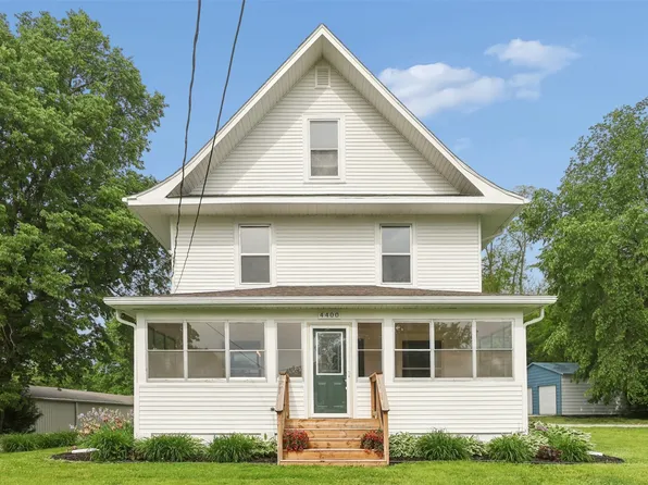 4400 NW 6th Dr, Des Moines, IA 50313