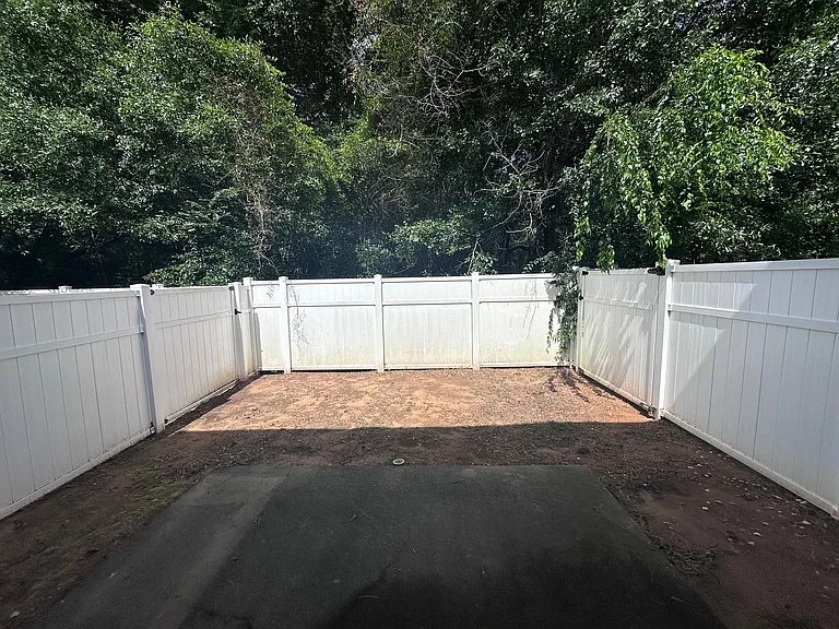 132 S Springview Dr — Photo 8
