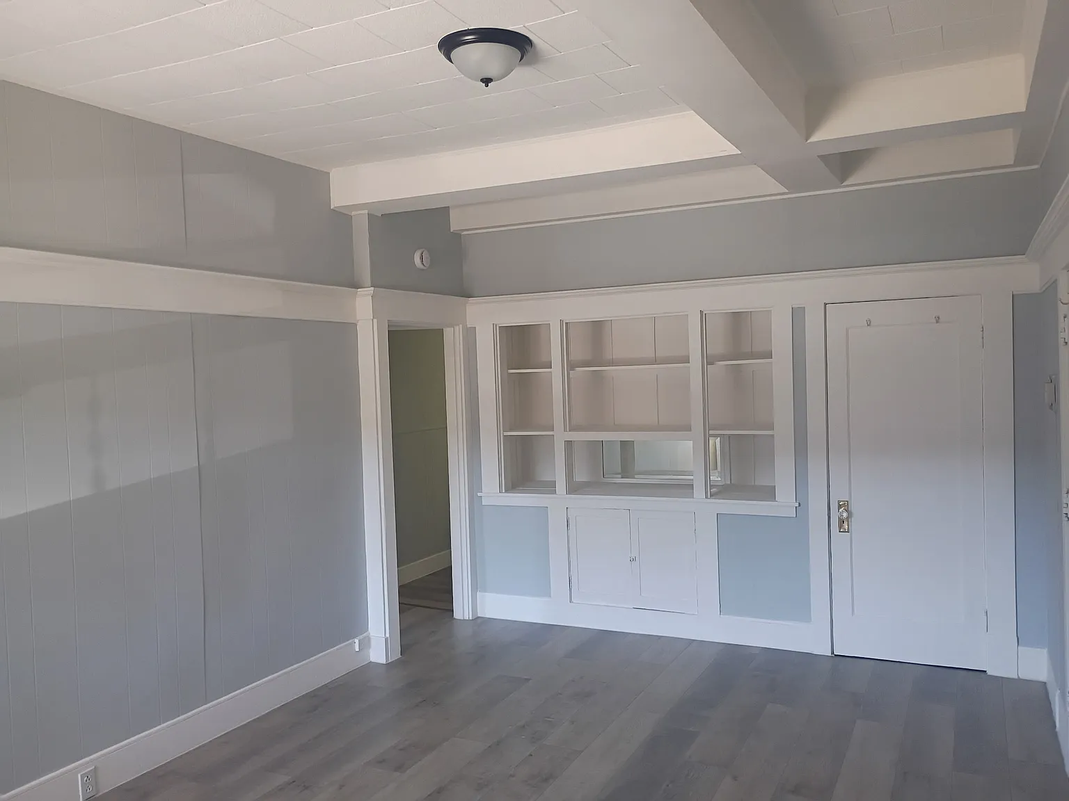2 bed, 900 sqft, $1,000 — Photo 3