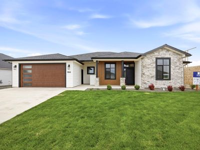 8802 Dusty Maiden Dr, Pasco, WA, 99301