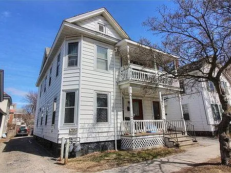 372-374 North St #372-374