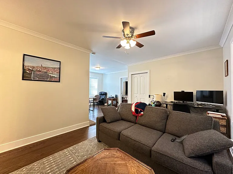 4218 N Clark St #3 — Photo 12