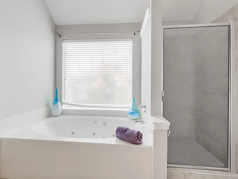 12414 N Shadow Cove Ln — Photo 29