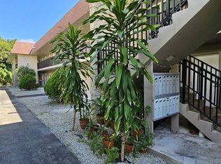 565 NE 121st St APT 204, North Miami, FL 33161