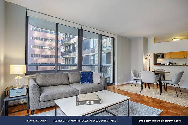 Rented by The Blueground | media 3