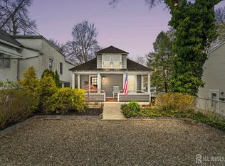 386 Navesink Ave, Highlands, NJ 07732