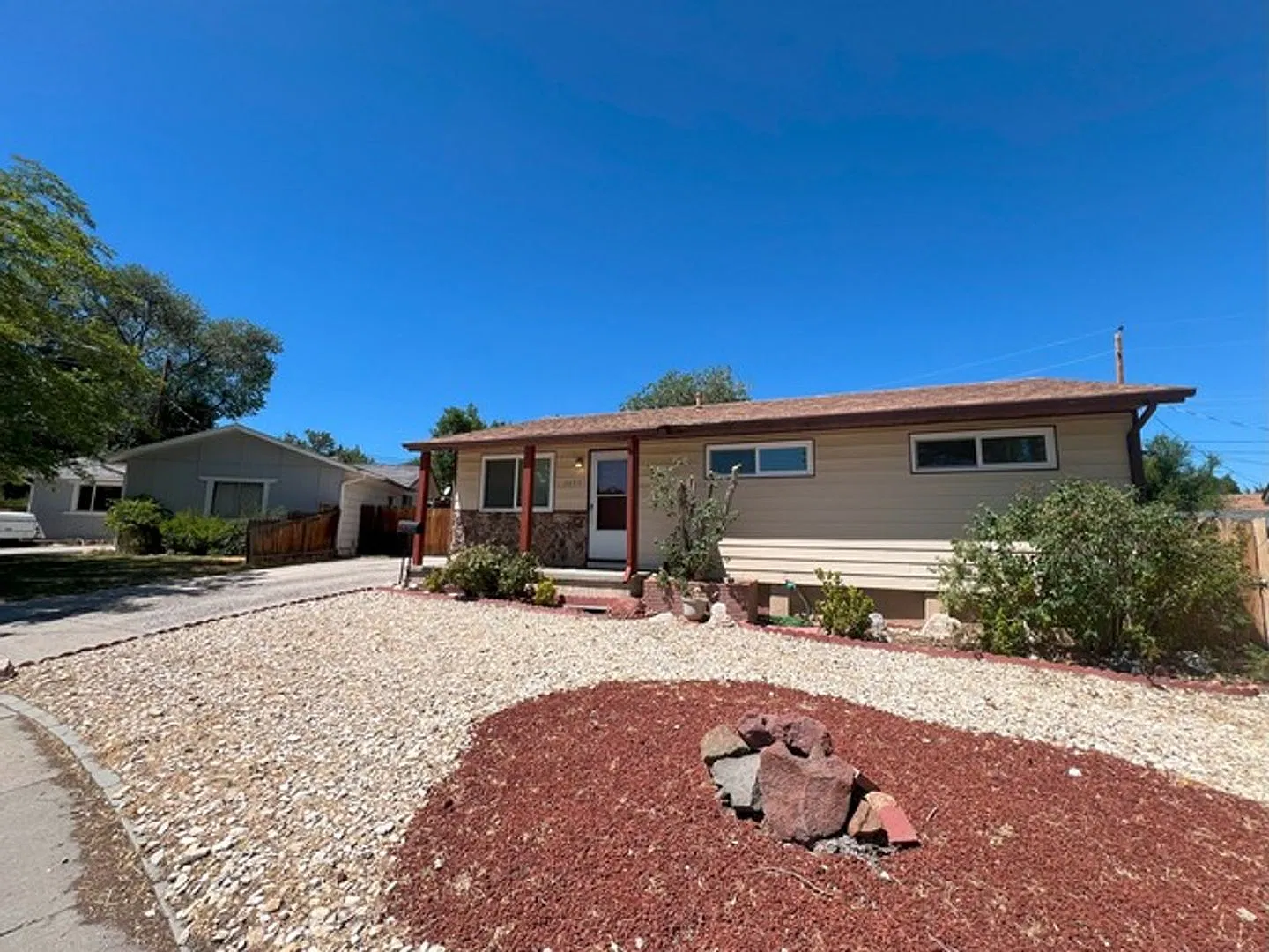 Three Bedroom Home In Northwest Reno. — Photo 2