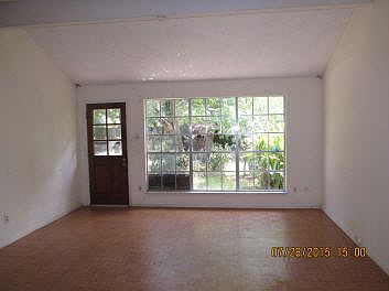 1st image of 19519 Hollowlog Dr