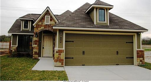 1st image of 2910 Silver Oak Dr