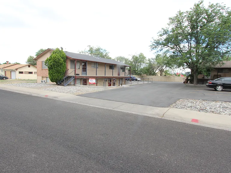 1425 Bunting Ave — Photo 21