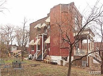 3rd image of 2648 Ann Ave