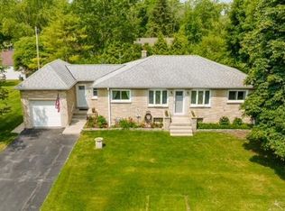 12449 N Pilot Dr, Mequon, WI
