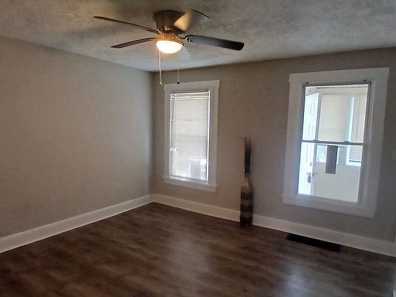 Living room (2)_06132025
