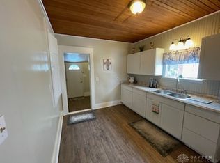 7050 Troy Rd, Springfield, OH 45502