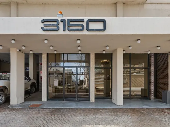 (undisclosed Address), Chicago, IL 60657