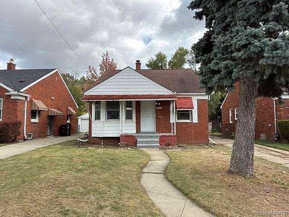 2nd image of 19758 Prairie St