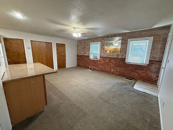 2nd image of 140 S Saginaw St #2