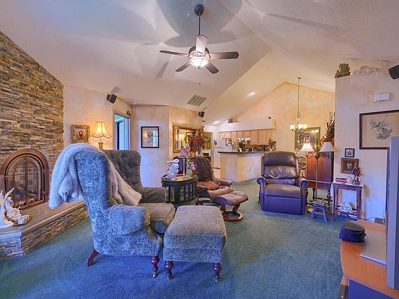 5th image of 5555 Meadowood Ln