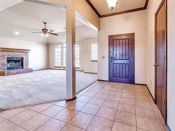 5th image of 19112 Canyon Creek Pl